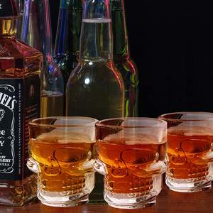 Vaso de Chupito de 1.5 Onzas con Diseño de <span class=keywords><strong>Calavera</strong></span>, Base Pesada, para Whisky, Vino, <span class=keywords><strong>Tequila</strong></span>, Cócteles, Bebidas, Decoración de Bar - Product Image 5