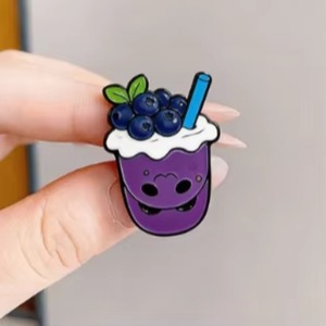 Insignias Magnéticas Personalizadas para Tiendas de Té de Burbujas y Cafeterías - Decoración para Refrigeradores, Regalos Promocionales con Serigrafía Dorada - Product Image 4
