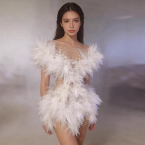 Robe sexy asymétrique à une épaule avec perles et design ailes en maille, jupe moulante, pour mannequin de bar et mannequin de voiture - Product Image 1