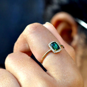 ทัวร์มาลีนสีเขียวแท้อัญมณีแหวนหมั้น 14K สีเหลืองทองเพชร 0.13 Ct แหวน Handmade Minimalist เครื่องประดับของขวัญ - Product Image 1