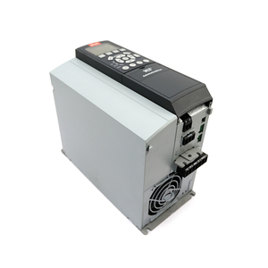 VLT FC-302 ซีรีส์ 5.5kW 380-500V ไดรฟ์ปรับความถี่ได้ ตัวควบคุมความเร็วมอเตอร์ AC - Product Image 4