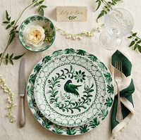 Assiettes en porcelaine vert foncé dessinées à la main, style européen, motifs floraux, vaisselle en céramique, assiettes à dessert et à salade pour mariage