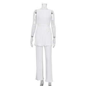Offre Spéciale plus récent <span class=keywords><strong>été</strong></span> <span class=keywords><strong>2022</strong></span> mode décontracté blanc plissé pantalon col rond cravate sans manches T-Shirt femmes deux pièces costumes - Product Image 3