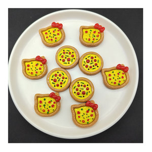 100 Pezzi Decorazioni <span class=keywords><strong>in</strong></span> Resina Simulazione <span class=keywords><strong>Pizza</strong></span> Gatto Cartoon Ornamenti Piatti Mini Cibo Fai-da-Te per Casa delle Bambole Miniature Decorative - Product Image 2