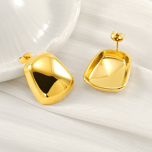 Geometric Gold Stud Earrings Stainless Steel Women's Fashion Jewelry Lightweight Elegant Design For Everyday Wear - Product Image 4