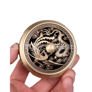 Brûleur d'encens sculpté à trois pieds en cuivre pur, motif Dragon et Phénix, par Tongpu Craftsman, pour cérémonie du thé Ruyi et encens de bois de santal - Product Image 5