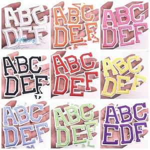 Juego de 26 Apliques del Alfabeto Inglés en Color Morado (A-Z) |   Parches Termoadhesivos con Letras para Ropa, Bolsos y Zapatos - Product Image 3