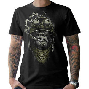 T-shirt en coton pour homme, imprimé sur mesure, design de logo discret, grandes tailles incluses, pour une image de marque haut de gamme et discrète. - Product Image 6