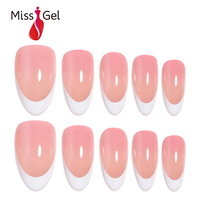 Lot de 32 faux ongles à presser en ABS rose corail, forme amande moyenne, style français, pour usage décoratif, ongles artificiels