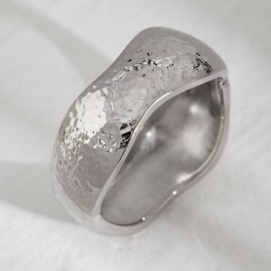 Bracelets géométriques en forme de goutte d'eau couleur or pour femmes, bracelets de manchette élégants en imitation de perles, nouveaux bijoux. - Product Image 4