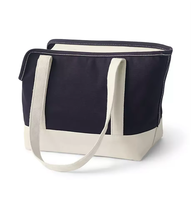 Sac de transport pour chien pour petits chiens, sac fourre-tout souple pour chien avec clip de harnais de sécurité, sac de transport confortable pour animaux de compagnie pour chiens de moins de 15 livres