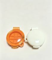 Vente en gros de boîtes à fards à paupières rondes portables minimalistes personnalisées, petites, monochromes, avec clip, emballage cosmétique