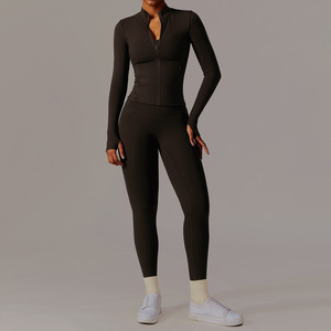 Shorts de yoga taille haute pour femmes IStapromo avec contrôle du ventre, tissu respirant et motif imprimé léger, recyclables - Product Image 3