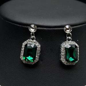 Европейский американский стиль дворец в стиле ретро изумруд ожерелье серьги костюм элегантный стиль Гонконг модные ювелирные наборы - Product Image 4