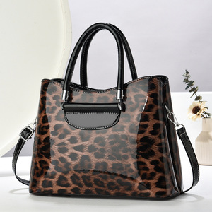 Borsa Tote in pelle di lusso con stampa leopardata di nuova moda da donna borsa da donna e Casual - Product Image 4