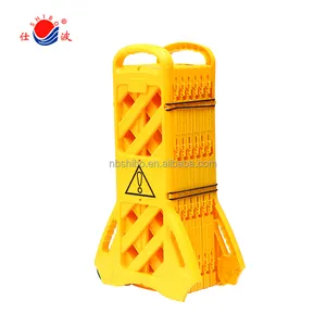 Clôture extensible pliante en plastique jaune route barricade pliable Mobile Portable trafic de sécurité porte de barrière rétractable