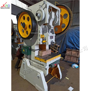 Prensa Punzonadora Mecánica de Metal de 25T con Inclinación Abierta - Product Image 4