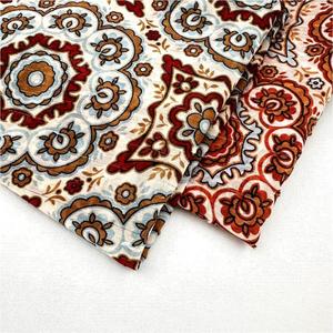 Phụ Nữ Mặc Váy Váy Tái Chế uragiri Vải Dệt Pha Trộn Vàng Chủ Đề Cắt Hoa In 100% Polyester - Product Image 4