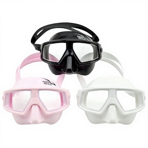 KEEP DIVING Masque de plongée professionnel anti-buée, grand champ de vision, faible volume, en fibre de carbone courbée, léger, exclusivité transfrontalière - Product Image 1