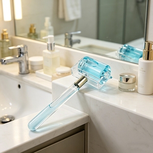 Outil de beauté réutilisable pour le visage, resserre la peau, réduit les gonflements et les maux de tête, rouleau de glace rafraîchissant pour le visage - Product Image 5