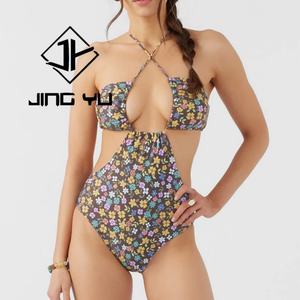 Traje de Baño de Diseñador de Lujo, Estampado a Doble Cara, con Recortes, Traje de Baño de una Pieza, Poliéster Reciclado - Product Image 1