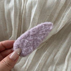 กิ๊บติดผมตุ๊กตาขนนุ่มสไตล์เกาหลี น่ารักสำหรับสาวๆ ฤดูใบไม้ร่วง ฤดูหนาว ติดผมหน้าม้า ทำด้วยมือ - Product Image 5