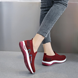 2026 New Women's Spring Breathable Slip-On Lightweight <b>Soft</b>-Soled Casual <b>Shoes</b> Solid <b>Shoes</b> Men Men <b>Shoes</b> Men's Casual <b>Shoes</b> - Product Image 2