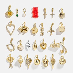 Pendentifs en acier inoxydable de style sportif avec notes musicales, design européen et américain, pour tennis/volley-ball/hockey, plaqué sous vide 18K - Product Image 1