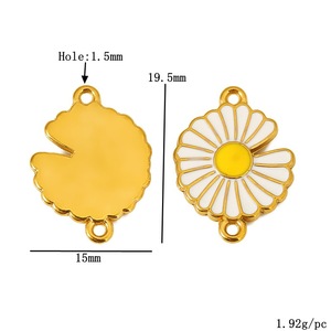 Colgante de Acero Inoxidable Esmaltado con Diseño de Flor Margarita Arcoíris, Accesorios de Joyería DIY, Dijes Unisex para Regalo, Yiwu WLL249 - Product Image 3