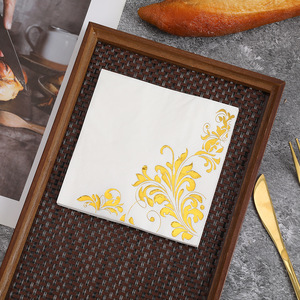 Servilletas personalizables de tres capas, papel cuadrado blanco con estampado dorado, perfectas para fiestas, hoteles de alta gama, restaurantes, y - Product Image 1