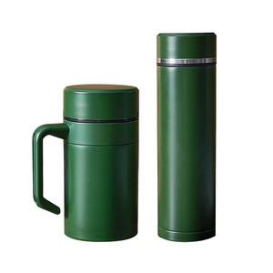 1er août Tasse à eau isolée verte de l'armée classique pour les anciens combattants militaires Camarades Réunion Journée de l'armée Fête nationale Bouteille sous vide - Product Image 5