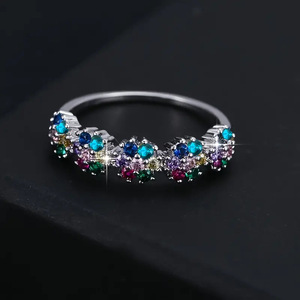 Anello con Gemme Colorate per Donne, Gioiello da Dito Vintage Minimalista alla Moda - Product Image 3