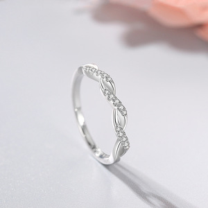 Bague élégante pour femmes Ada Jewelry en argent sterling 925 plaqué rhodium avec zircon - Product Image 3