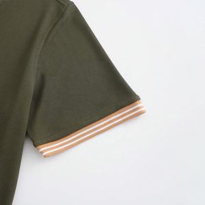 T-shirt d'été de haute qualité personnalisé à col montant et demi-boucle ouverte T-shirt extensible pour hommes Patchwork - Product Image 6