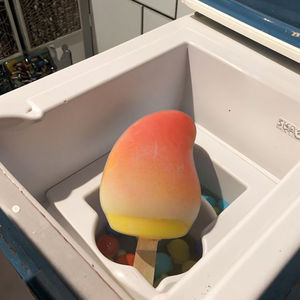 Meilleures ventes <span class=keywords><strong>Tiktok</strong></span> viral de crème glacée à la mangue en forme de fruit 3D célèbre dans un emballage de boîte de qualité supérieure à <span class=keywords><strong>prix</strong></span> compétitif - Product Image 5