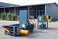 Presse compacteuse automatique de ferraille lourde 10 tonnes pour le recyclage du fer et de l'aluminium, avec moteur à économie d'énergie, vente en gros