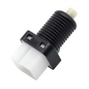 Nouveaux interrupteurs de feux stop en plastique 24V 4534.11 et 4534.21 applicables pour Sign 405 à des fins de fabrication - Product Image 2