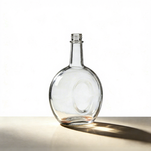 Bouteilles en verre transparentes <span class=keywords><strong>de</strong></span> forme spéciale personnalisées <span class=keywords><strong>de</strong></span> qualité supérieure <span class=keywords><strong>de</strong></span> 375 ml et 500 ml pour <span class=keywords><strong>la</strong></span> vodka, les spiritueux, le gin, le <span class=keywords><strong>rhum</strong></span> - Product Image 3