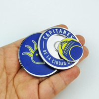 Marqueur de balle de golf magnétique en métal bleu robuste, personnalisé en gros pour usine, souvenir avec design émaillé sur mesure