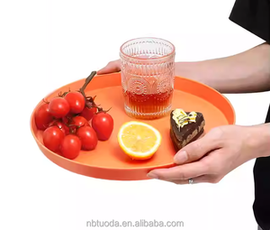 13.5 pouces résistant aux rayures PP plastique cafétéria plateaux de nourriture <span class=keywords><strong>repas</strong></span> plateaux de serveur rond restaurant plateaux de service - Product Image 1