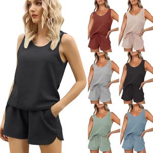 Ensemble de pyjama pour femmes avec impression de logo personnalisé, débardeurs et shorts en modal 100% coton, sans manches, vêtements de nuit pour femmes - Product Image 1