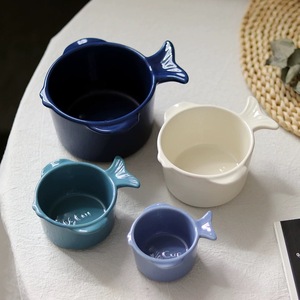 <span class=keywords><strong>Forme</strong></span> de poisson mignon tasses à mesurer, Gâteau de cuisson ensemble de tasse à mesurer de 4 grès outils de mesure - Product Image 1
