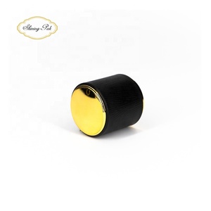 Biểu Tượng Tùy Chỉnh Bán Buôn Sang Trọng Xi Lanh Sáng Bóng Vàng Đen 15Mm Vòng Nước Hoa Nắp Chai - Product Image 4