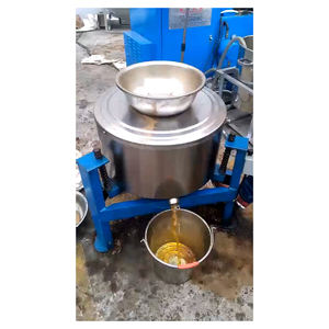 Máquina de procesamiento de semillas, filtro de aceite centrífugo para todas las semillas y nueces <span class=keywords><strong>con</strong></span> buen rendimiento, comercial, a la venta - Product Image 4