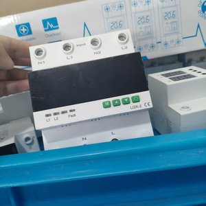 Interrupteurs automatiques d'usine directe, interrupteur <span class=keywords><strong>de</strong></span> transfert bidirectionnel ATS 220v, interrupteur <span class=keywords><strong>de</strong></span> transfert solaire avec <span class=keywords><strong>coupure</strong></span> N et L, 4p 63a pour le marché irakien - Product Image 6
