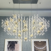 Lustre cube moderne personnalisé, non standard, pour plafond haut, luxe, avec branches décoratives LED dorées