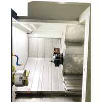 Fabricante CE certificado Metal aluminio corte 3 leva mandril hidráulico cama inclinada con transportador de viruta Cnc torno máquina