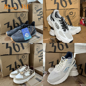 Chaussures de sport d'occasion 361 Degrees, modèle bas, en lot, vente en gros auprès d'un fournisseur agréé - Product Image 1