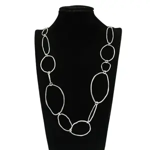 Factory Direct Sale Round Alloy Circle & Line Articulated Long Chain Necklace For Women