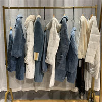 Vêtements d'occasion pour femmes à prix réduits, collection hiver 2022, vente en gros, liquidation de stock